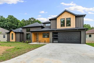 7 Grampian Drive, Bella Vista, AR 72715