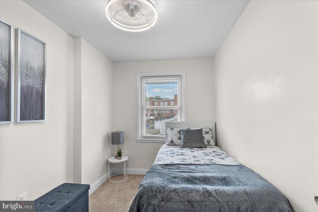 Image 26 of property listing at 4800 MIDLINE RD, Baltimore, MD 21206