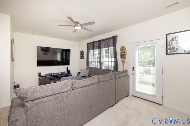 225 Greenpark Rd, Sandston, VA 23150