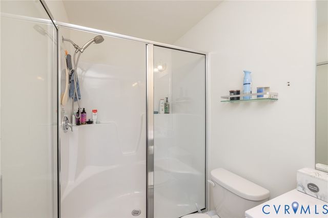 225 Greenpark Rd, Sandston, VA 23150