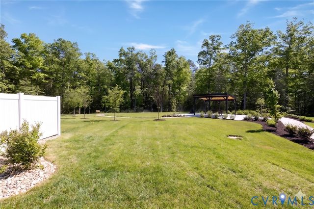 225 Greenpark Rd, Sandston, VA 23150
