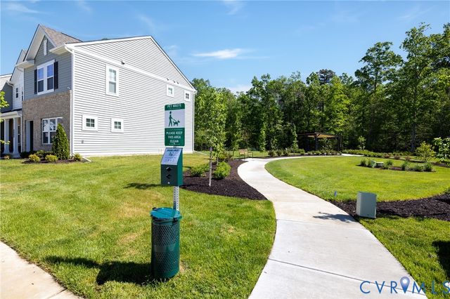 225 Greenpark Rd, Sandston, VA 23150