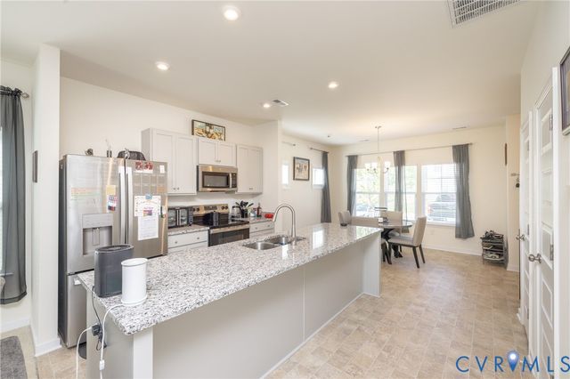 225 Greenpark Rd, Sandston, VA 23150