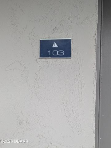 900 S Peninsula Dr Apt 103, Daytona Beach, FL 32118