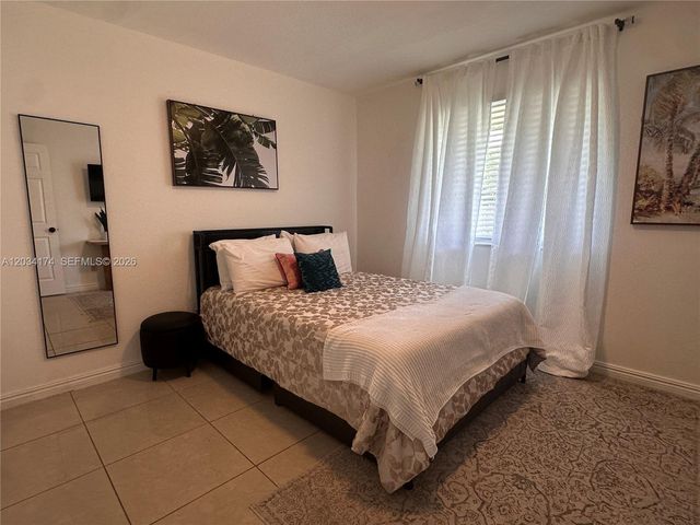 404 NW 2nd Ave A, Hallandale Beach, FL 33009