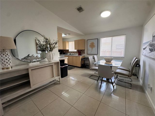 404 NW 2nd Ave A, Hallandale Beach, FL 33009