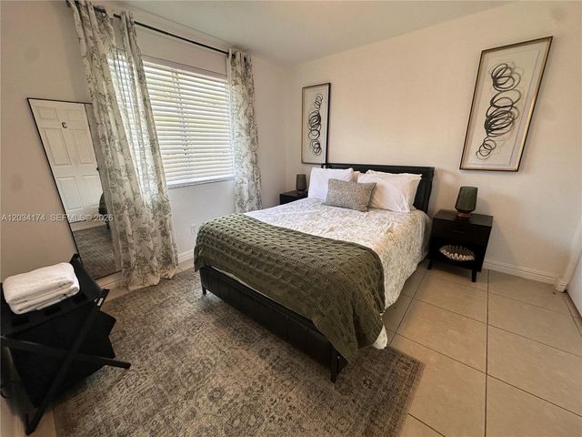 404 NW 2nd Ave A, Hallandale Beach, FL 33009
