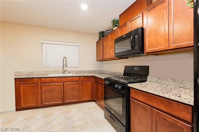 2421 Wild Onion, Las Vegas, NV 89030