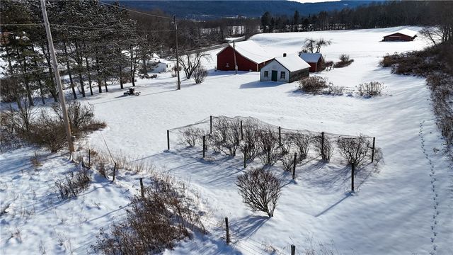 1205 State Highway 166, Middlefield, NY 13326