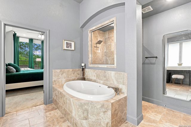 23103 Evangeline, San Antonio, TX 78258