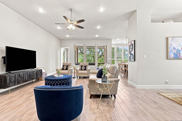 23103 Evangeline, San Antonio, TX 78258