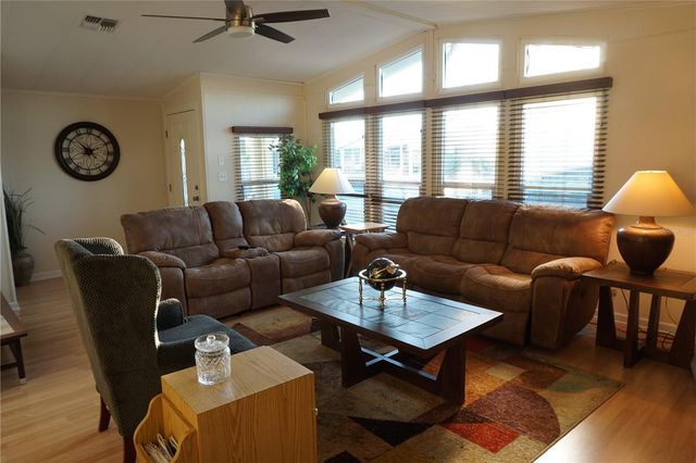 145 RAROTONGA ROAD, North Port, FL 34287