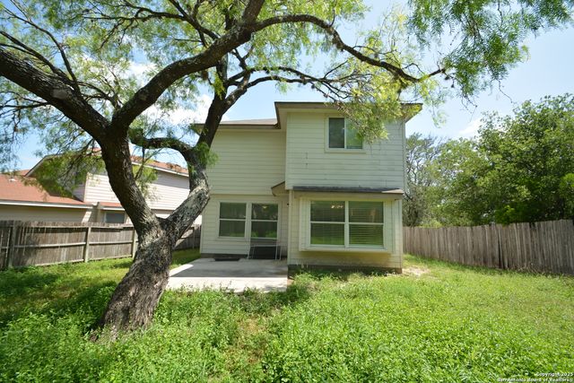 34 DRIZZLE RUN, San Antonio, TX 78240