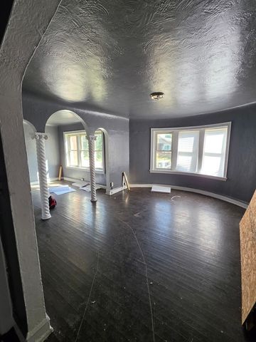 7954 S Harvard Avenue, Chicago, IL 60620