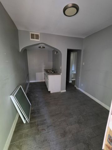 7954 S Harvard Avenue, Chicago, IL 60620