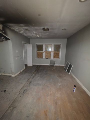 7954 S Harvard Avenue, Chicago, IL 60620