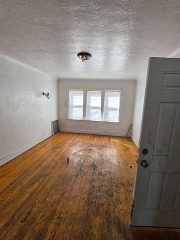 7954 S Harvard Avenue, Chicago, IL 60620