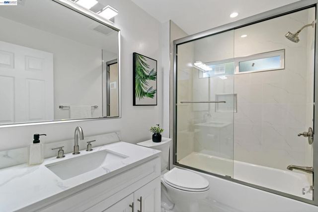 39676 Bruning St, Fremont, CA 94538