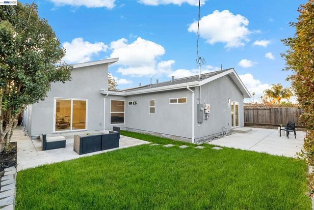 39676 Bruning St, Fremont, CA 94538