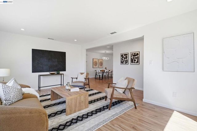 39676 Bruning St, Fremont, CA 94538