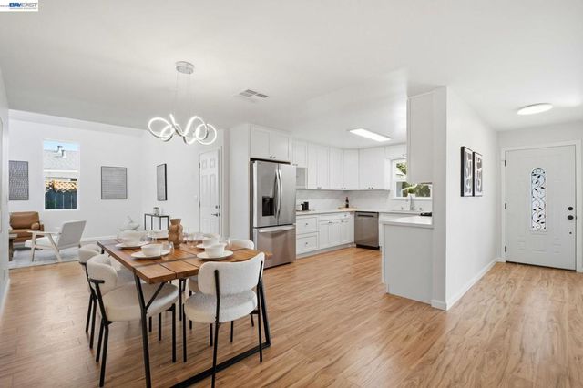 39676 Bruning St, Fremont, CA 94538