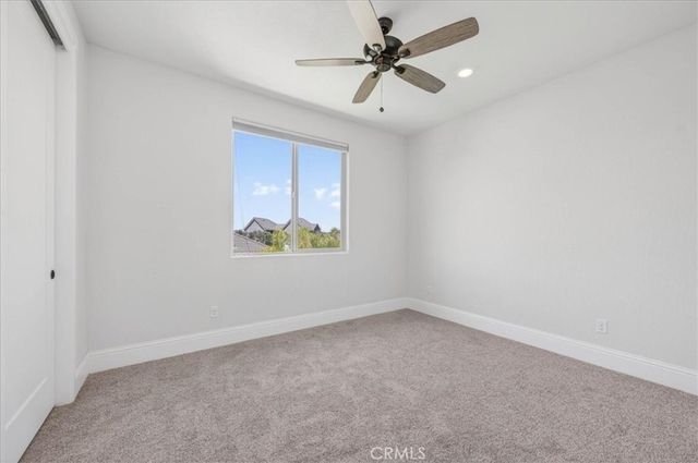338 Boulder Drive S, Madera, CA 93636