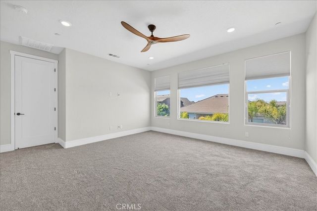 338 Boulder Drive S, Madera, CA 93636
