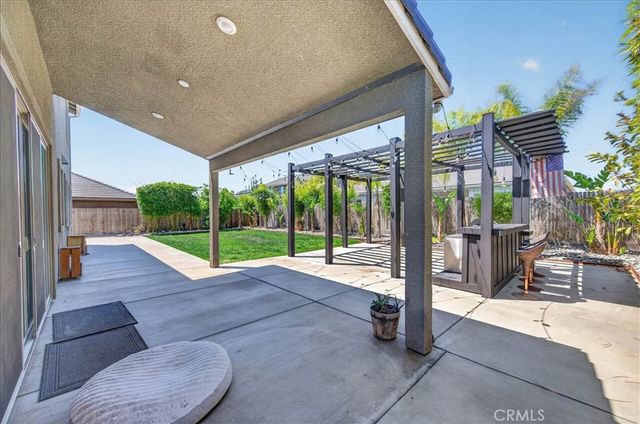 338 Boulder Drive S, Madera, CA 93636
