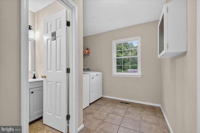 2270 DOGWOOD CT, Warrington, PA 18976