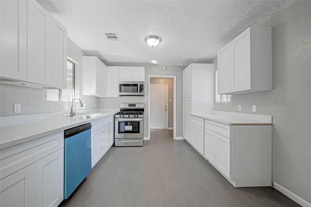 4302 Wildacres Drive, Houston, TX 77072