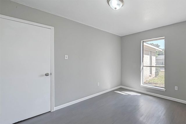 4302 Wildacres Drive, Houston, TX 77072