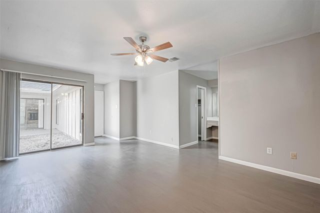 4302 Wildacres Drive, Houston, TX 77072