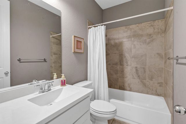 14928 Gentry Drive, Aledo, TX 76008