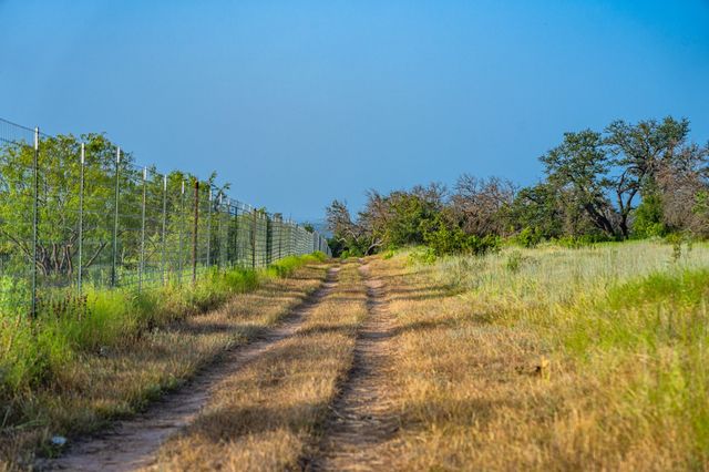 3021 FM 1689, Comanche, TX 76442
