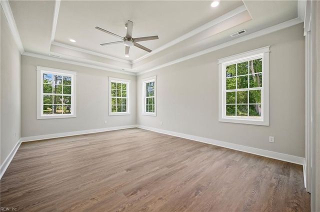 403 Pointe Vista DR, Elizabeth City, NC 27909