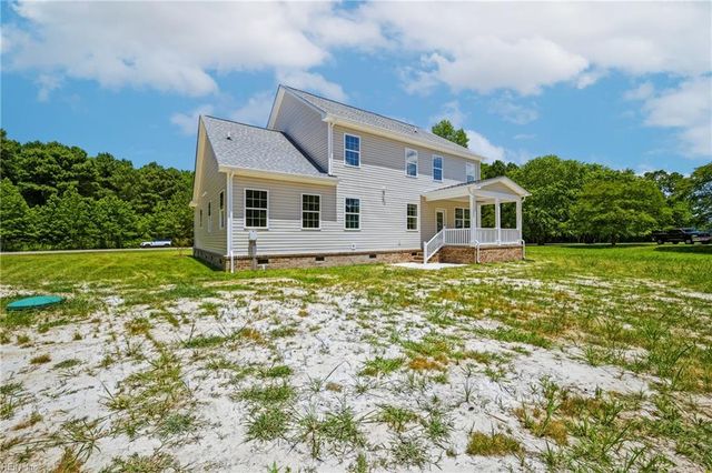 403 Pointe Vista DR, Elizabeth City, NC 27909