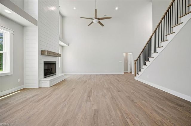 403 Pointe Vista DR, Elizabeth City, NC 27909