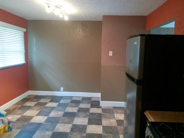 221 Maple Avenue, Calvert City, KY 42029