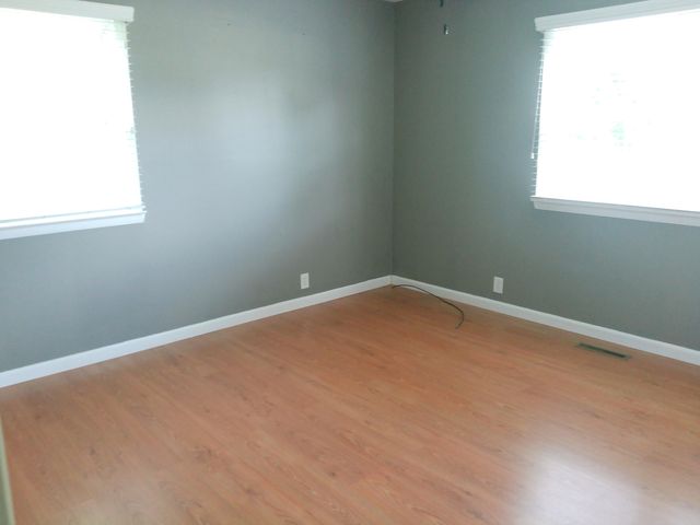 221 Maple Avenue, Calvert City, KY 42029