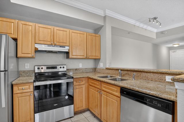 15085 Michelangelo Boulevard 105, Delray Beach, FL 33446