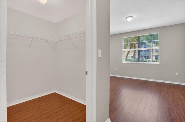 15085 Michelangelo Boulevard 105, Delray Beach, FL 33446