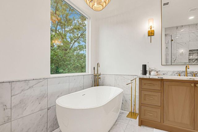 2706 Tudor Manor, Houston, TX 77082