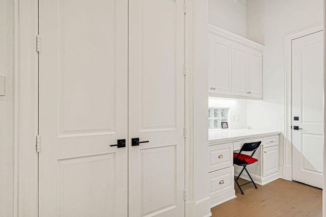 2706 Tudor Manor, Houston, TX 77082