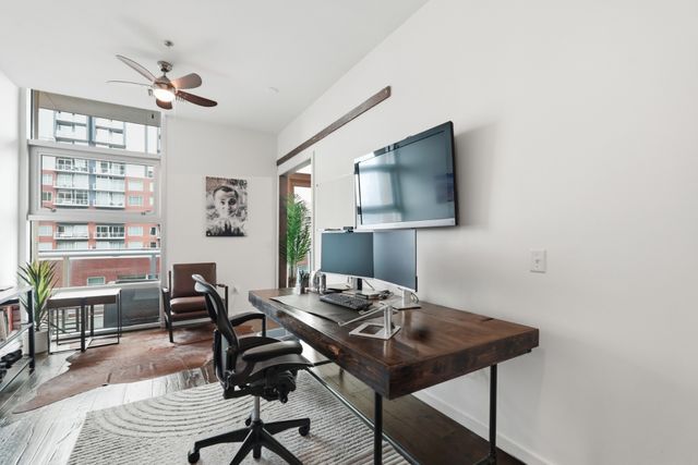 700 12th Ave S Unit 605, Nashville, TN 37203