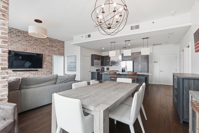 700 12th Ave S Unit 605, Nashville, TN 37203