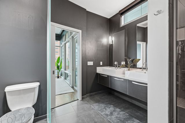 700 12th Ave S Unit 605, Nashville, TN 37203