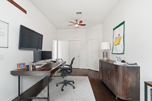 700 12th Ave S Unit 605, Nashville, TN 37203
