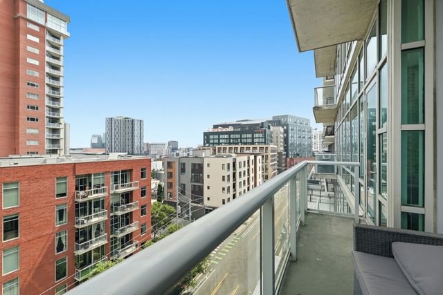 700 12th Ave S Unit 605, Nashville, TN 37203