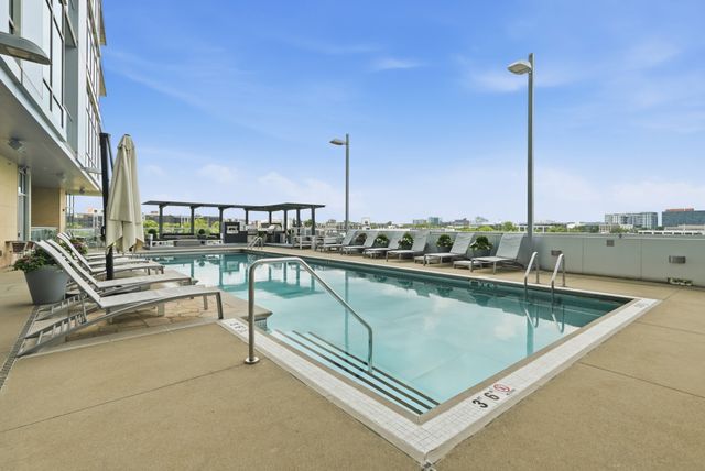 700 12th Ave S Unit 605, Nashville, TN 37203
