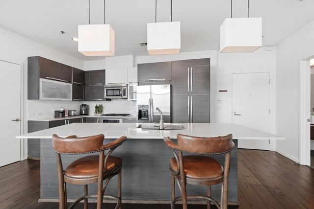700 12th Ave S Unit 605, Nashville, TN 37203